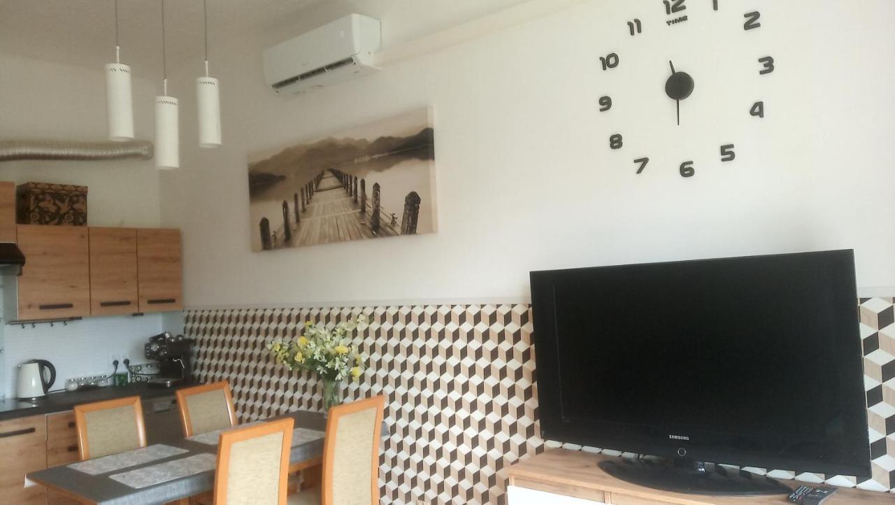 Apartamenty Narutowicza Tarnów Exteriör bild