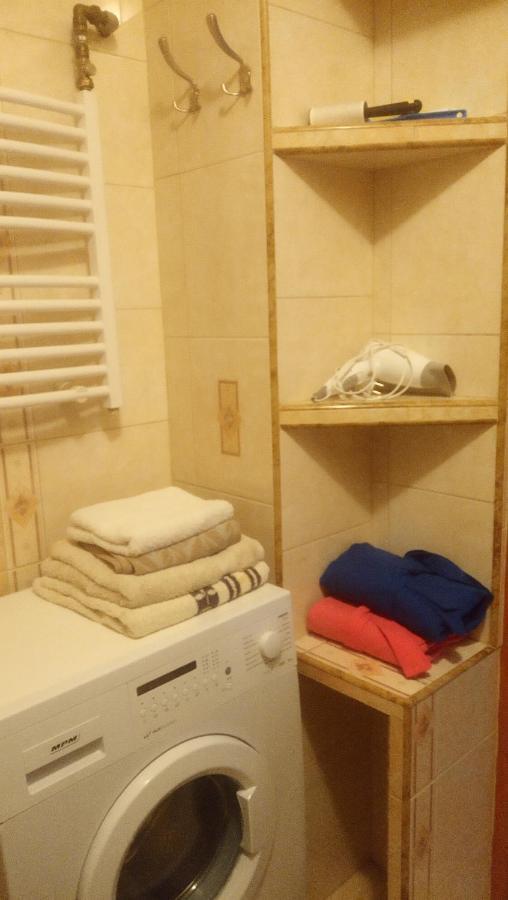 Apartamenty Narutowicza Tarnów Exteriör bild